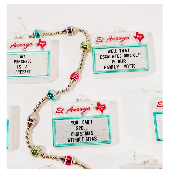 El Arroyo Ornaments- NIB - Picture 2 of 3